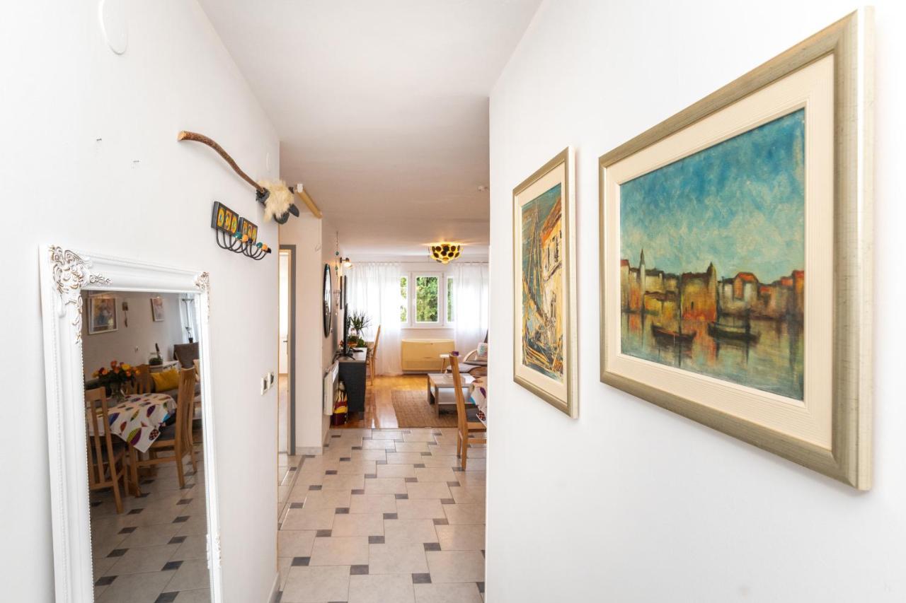Appartement Spacious - Balcony & Near Old Town Split